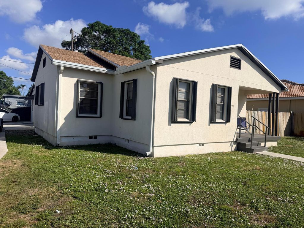 Photo of 443 Wilder Street, West Palm Beach, FL 33405 (MLS # R11139244)