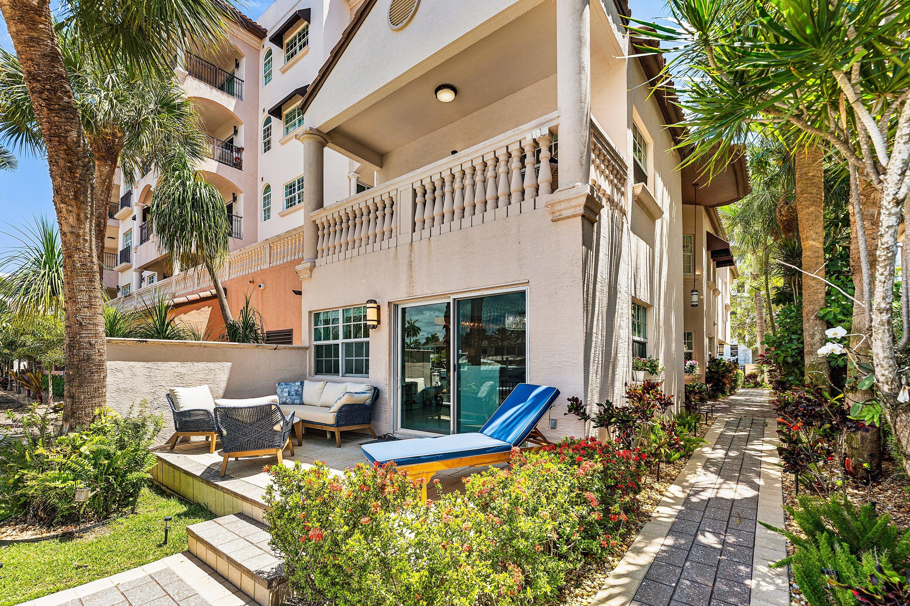 REFLECTIONS OF LAS OLAS - Residential