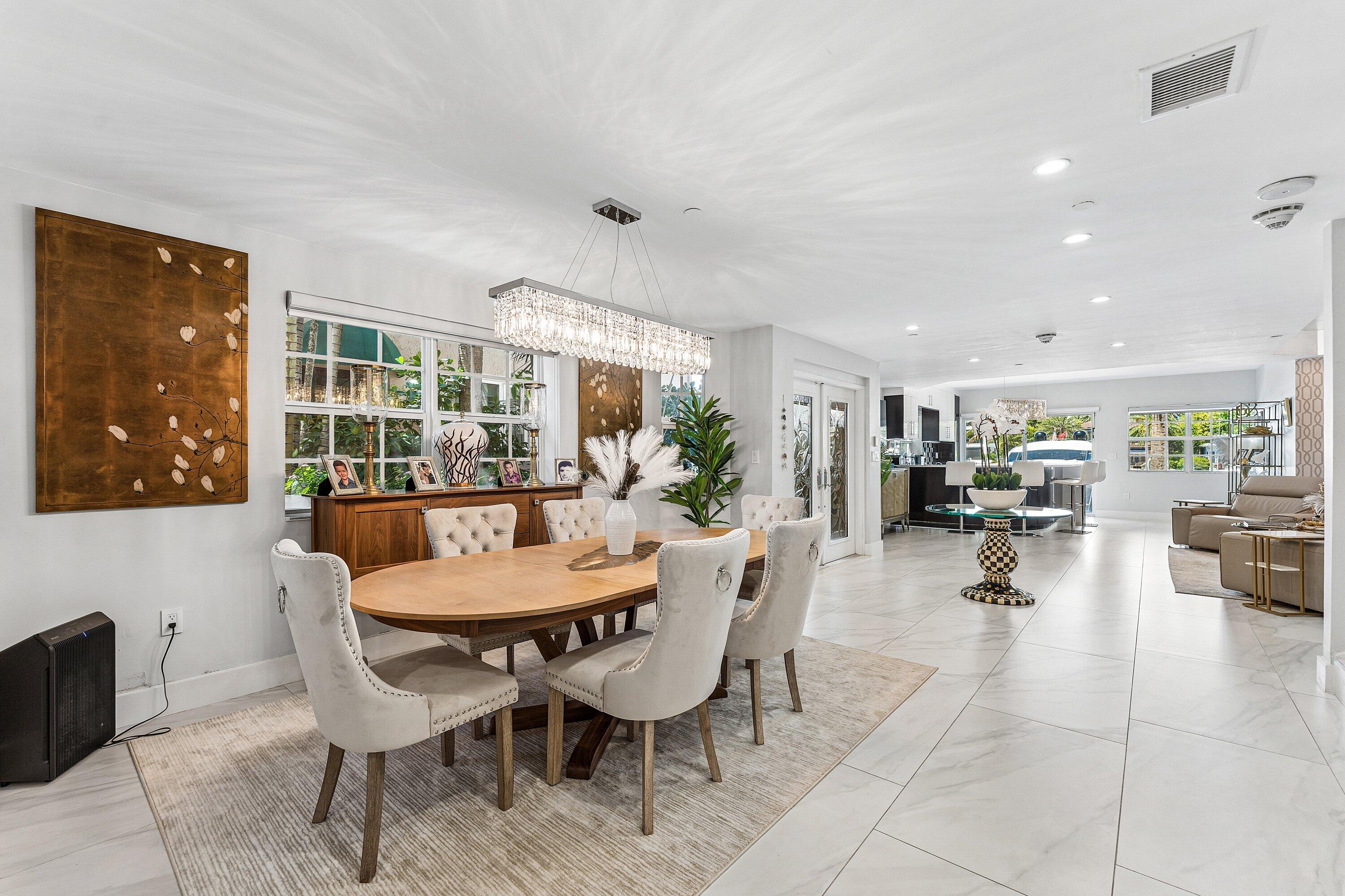 REFLECTIONS OF LAS OLAS - Residential