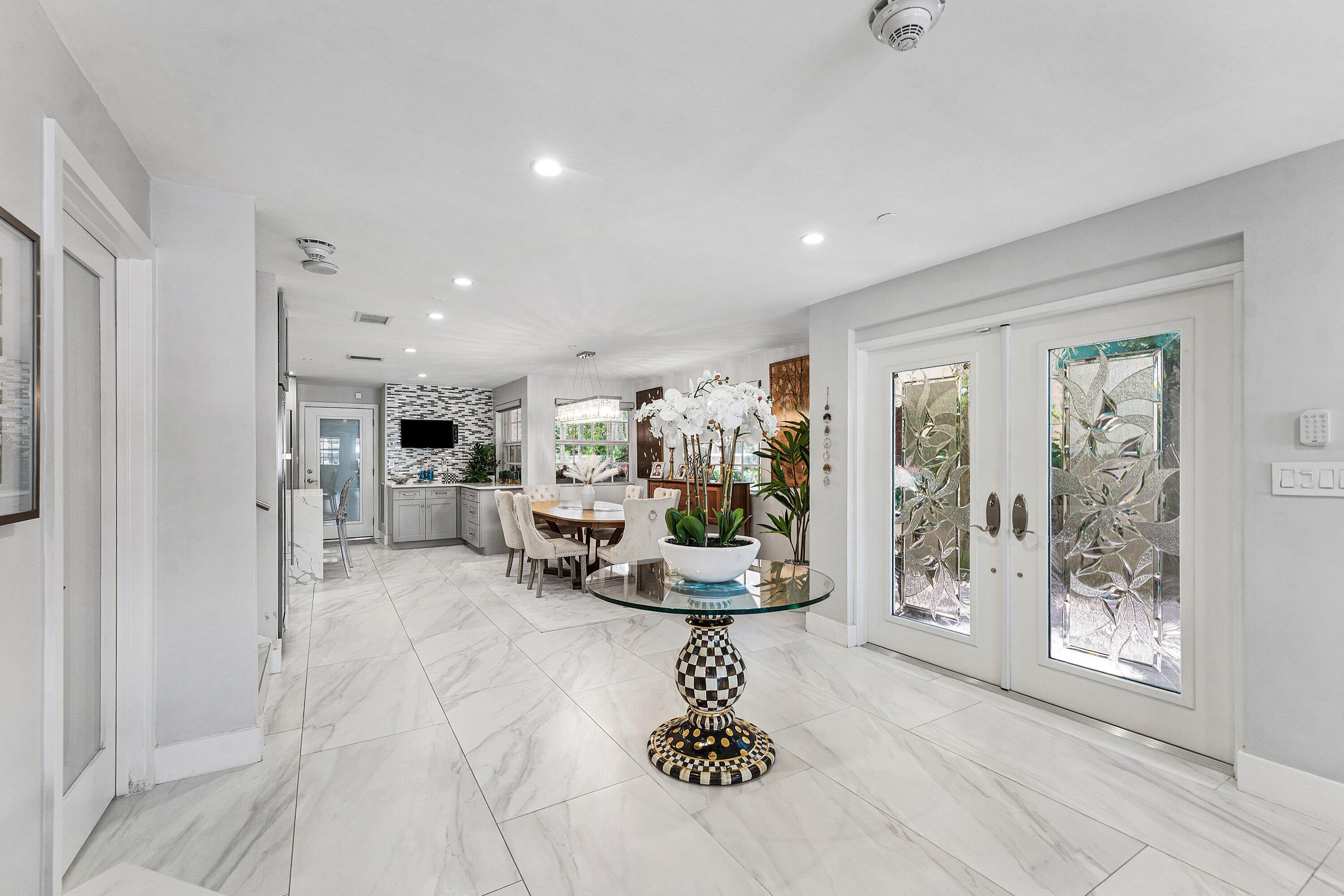19 Hendricks Isle