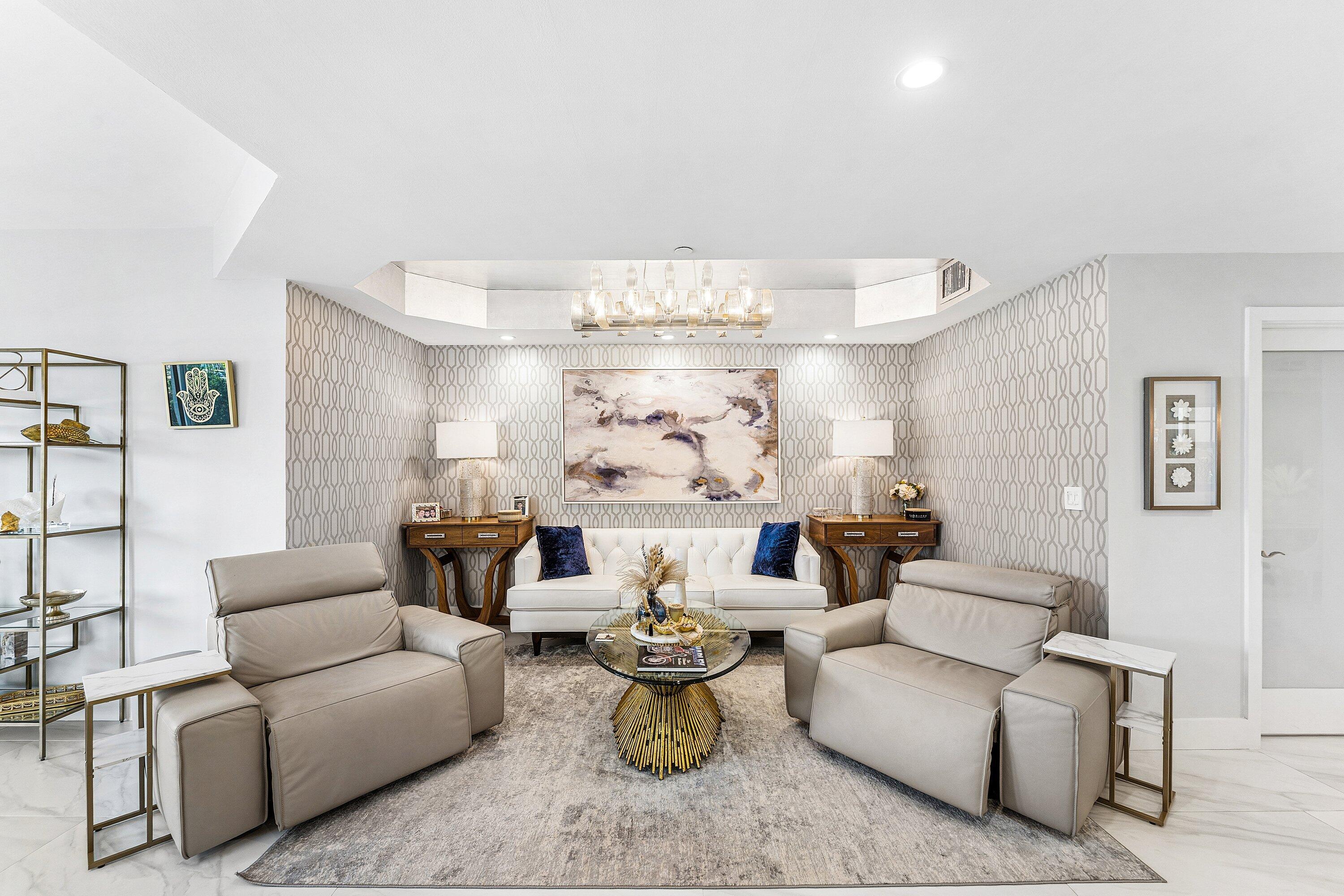 REFLECTIONS OF LAS OLAS - Residential