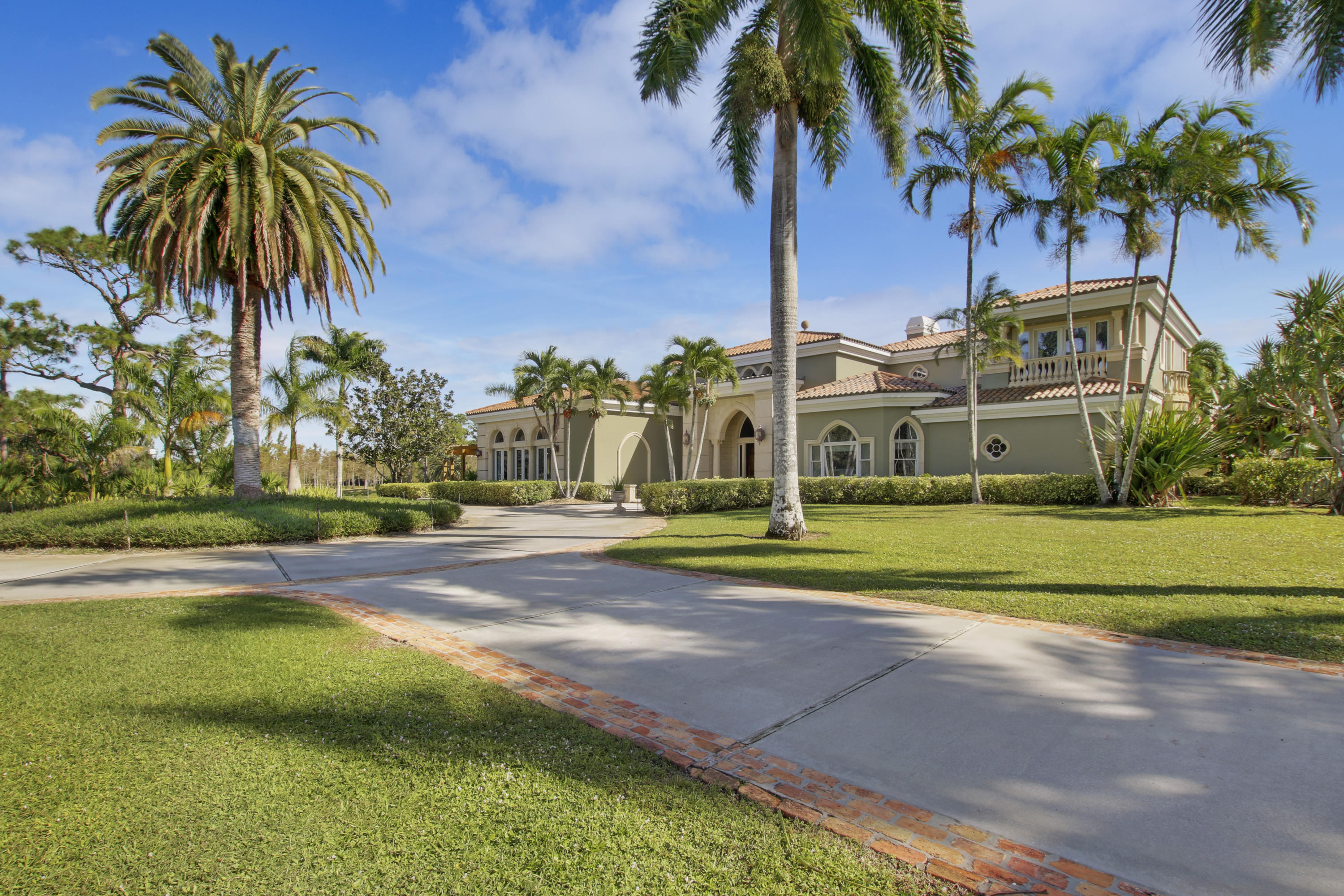 RANCH COLONY - Ranch Estates - Residential