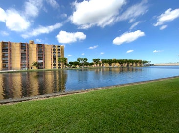 4709 NW 7TH Street 109-9 Miami FL 33126