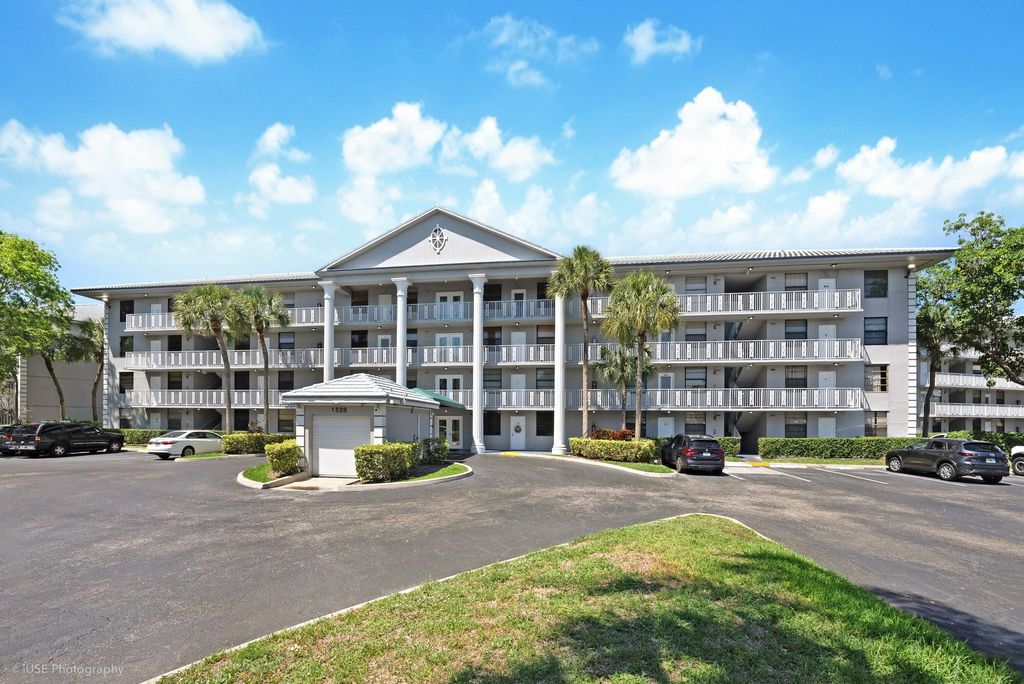 Photo of 1528 Whitehall Drive #303, Davie, FL 33324 (MLS # B26026584)