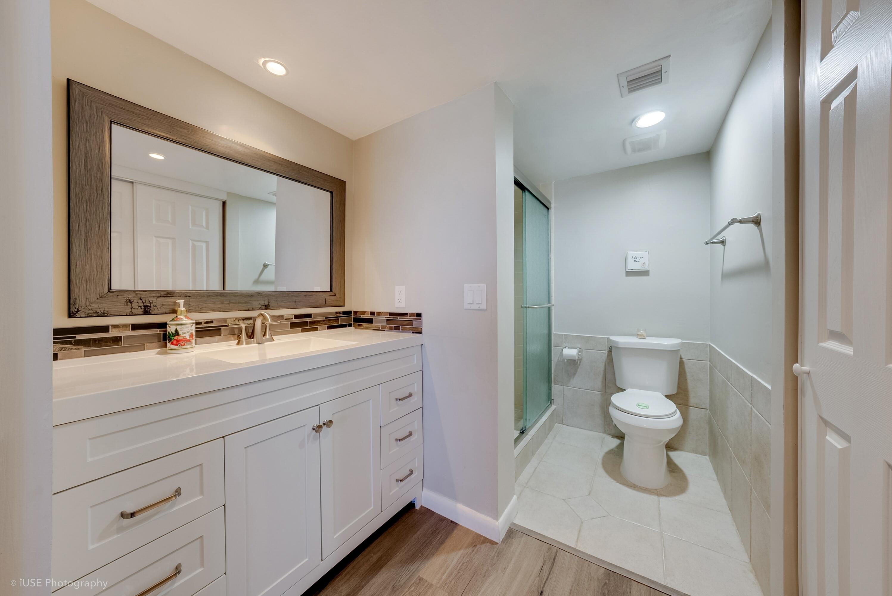 CONDO 14 OF WHITEHALL CONDOS - Residential