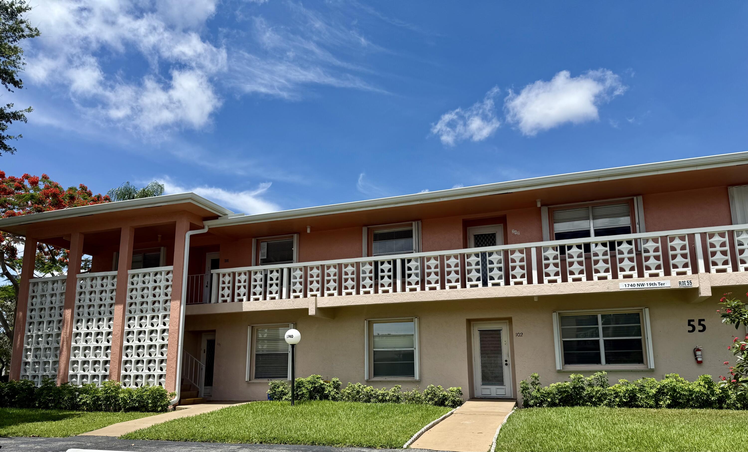 PINES OF DELRAY NORTH CONDO - Residential