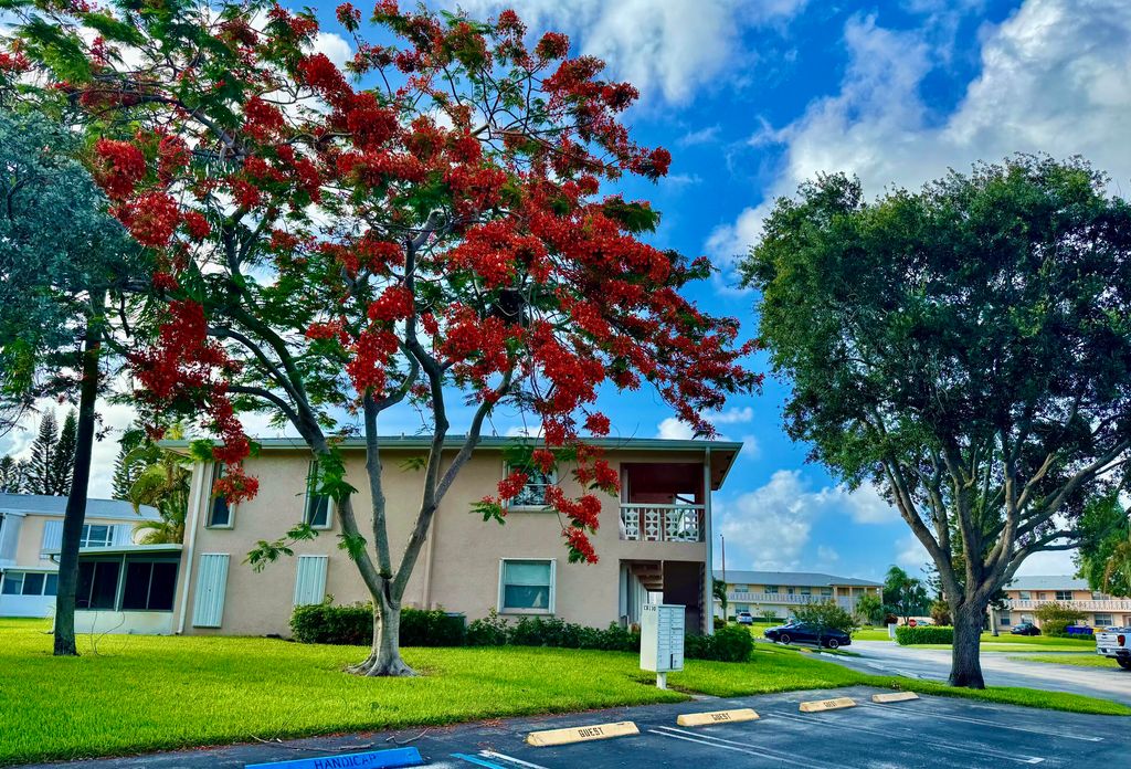 Photo of 1740 NW 19th Terrace #Apt 201, Delray Beach, FL 33445 (MLS # B26034435)