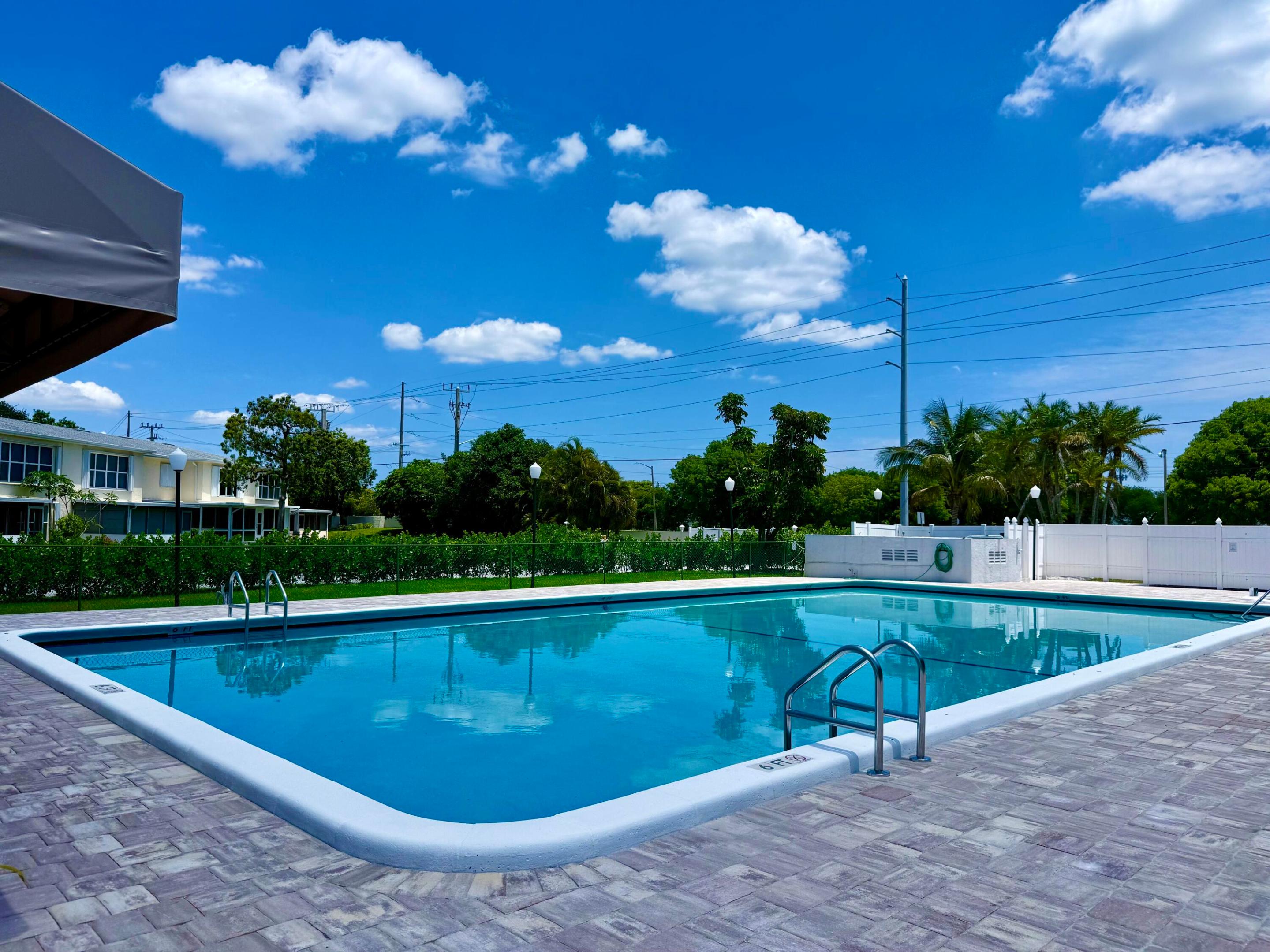 PINES OF DELRAY NORTH CONDO - Residential