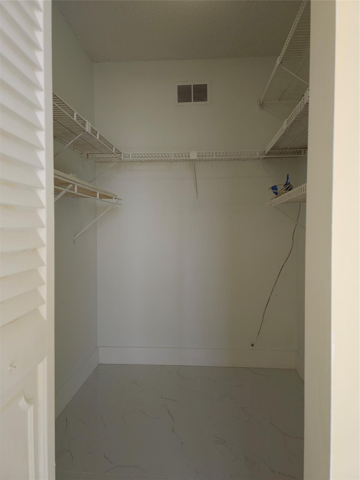 Bermuda Club One Condo - Residential Lease