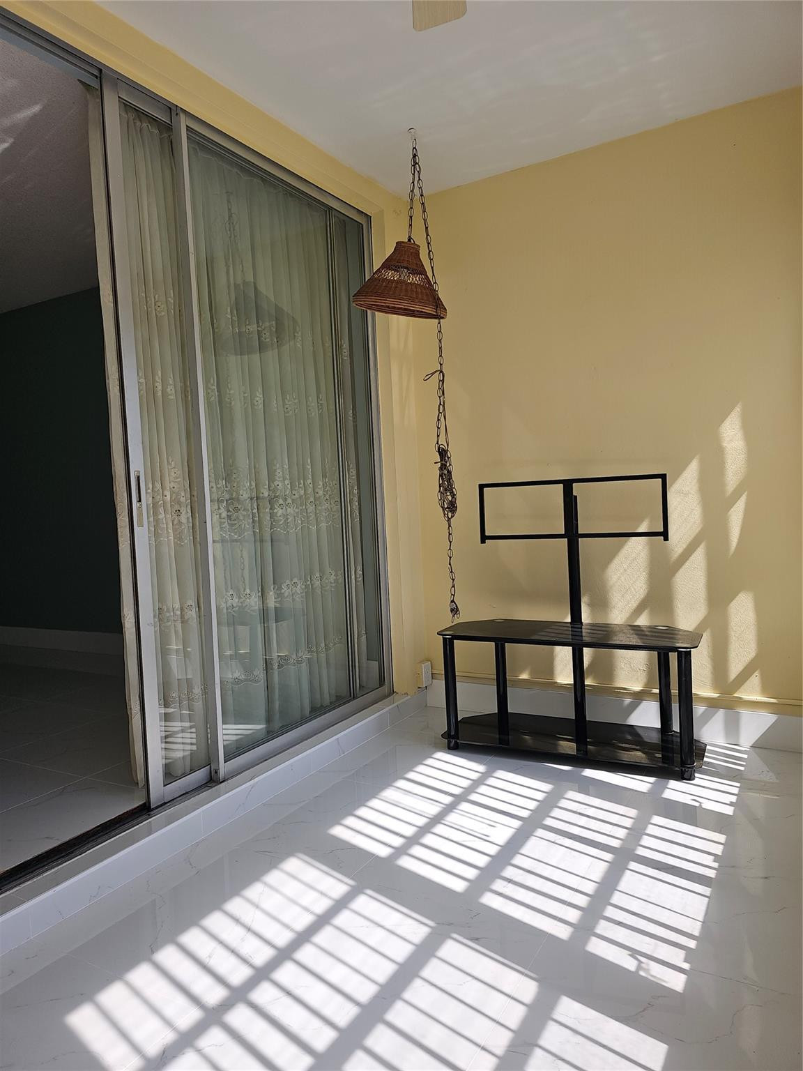 Bermuda Club One Condo - Residential Lease