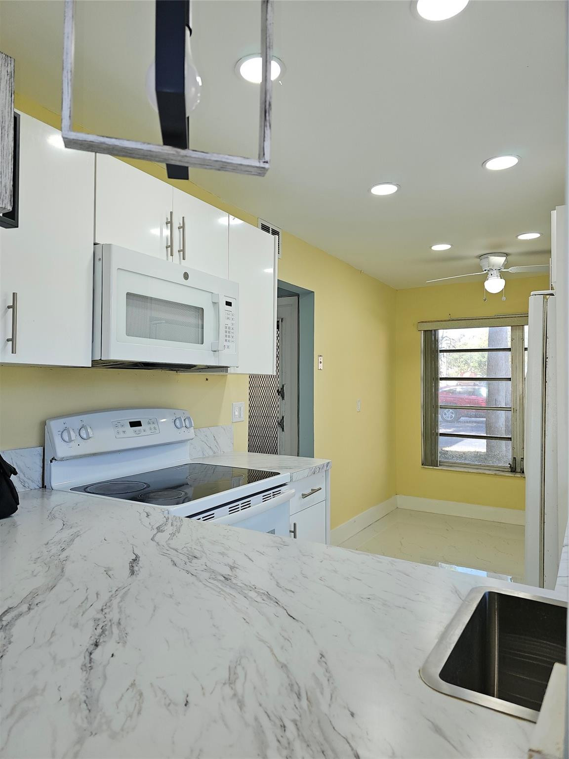 Bermuda Club One Condo - Residential Lease