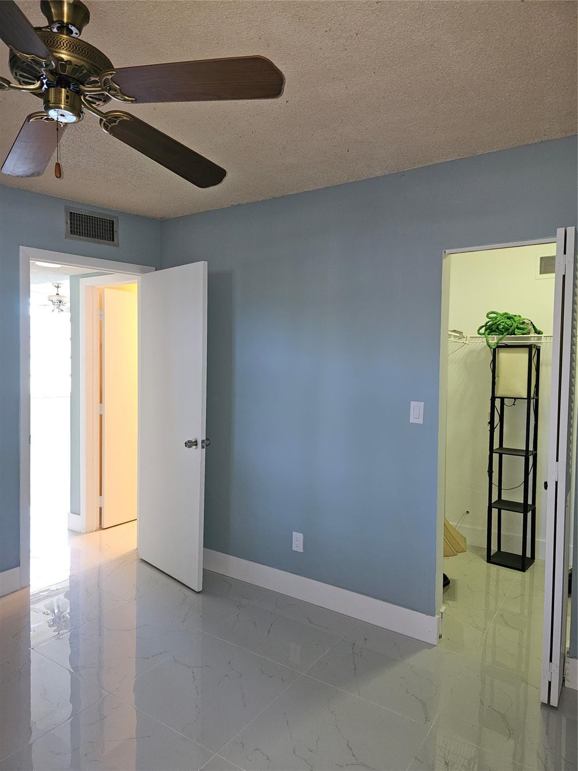 Bermuda Club One Condo - Residential Lease