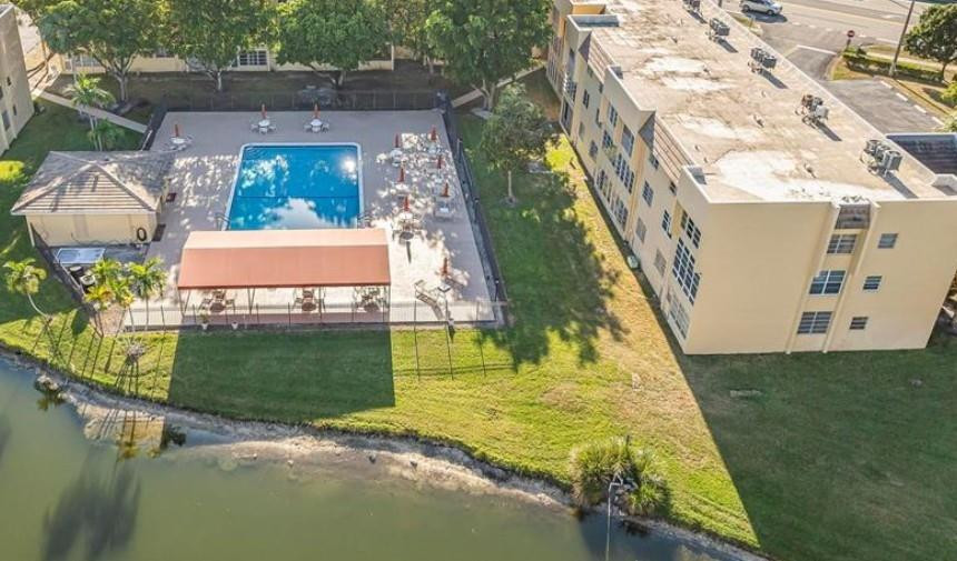 Bermuda Club One Condo - Residential Lease