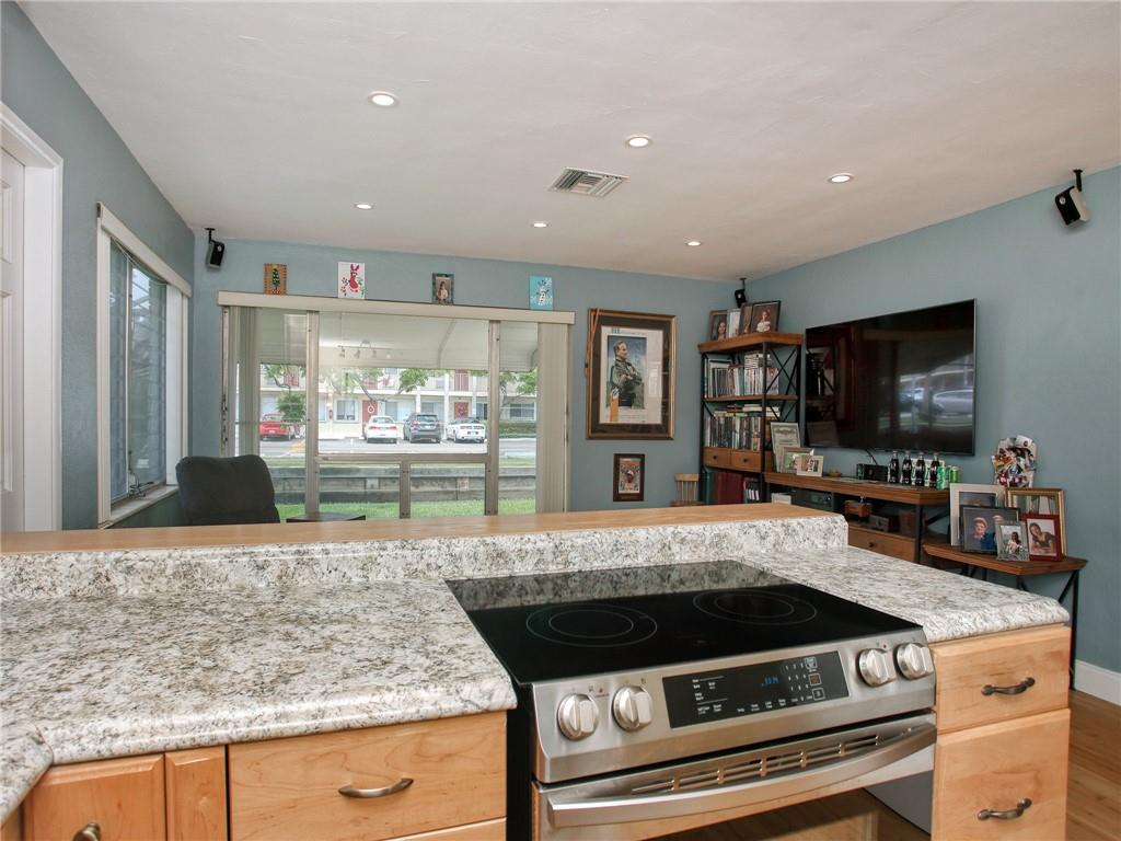 Ocean Ridge 27-45 B - Residential Income