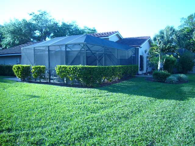 HOLLOWS - Residential Lease