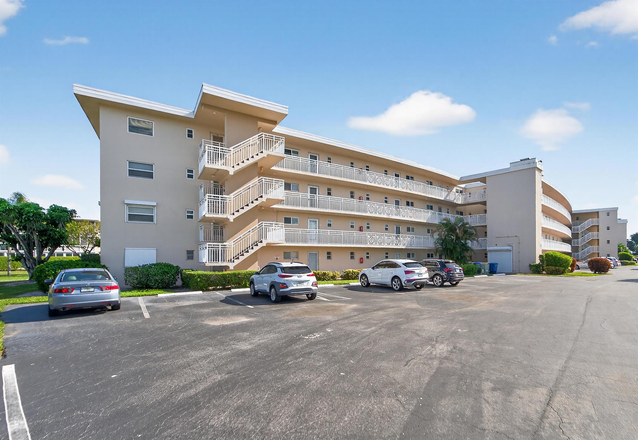 LAKE CLARKE GARDENS CONDO - Residential