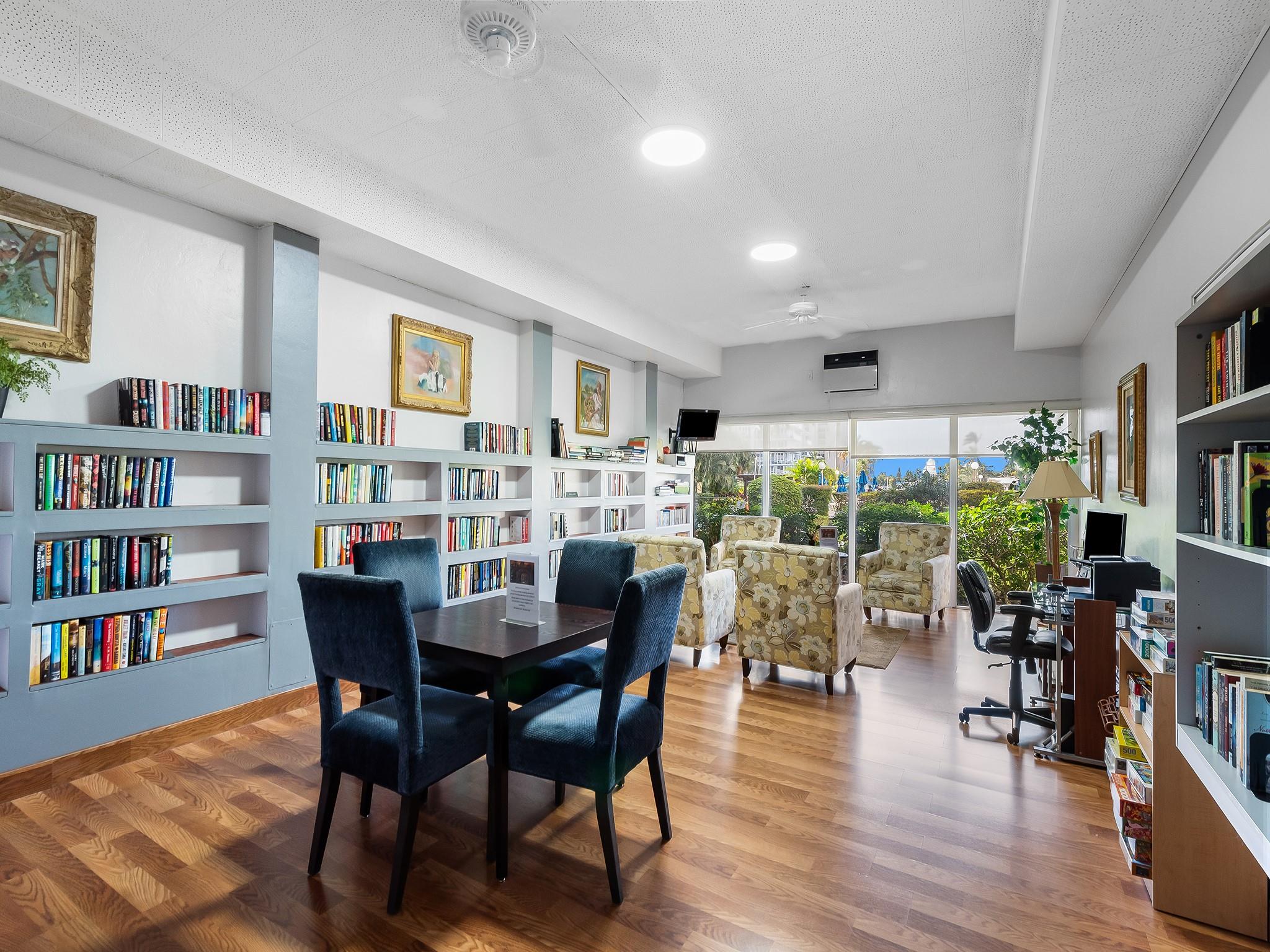CORAL RIDGE TOWERS - Residential
