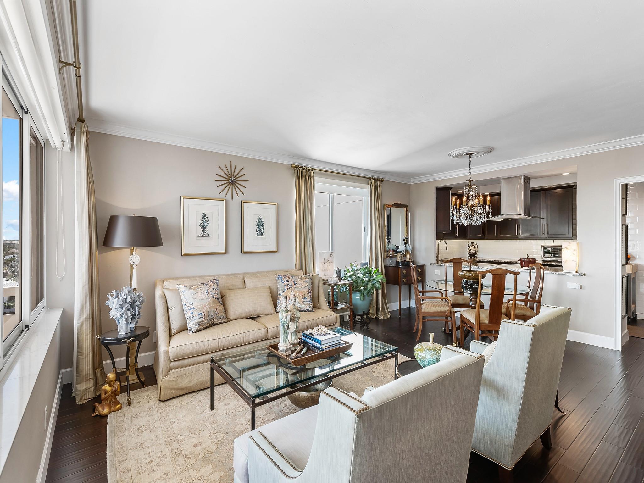 CORAL RIDGE TOWERS - Residential