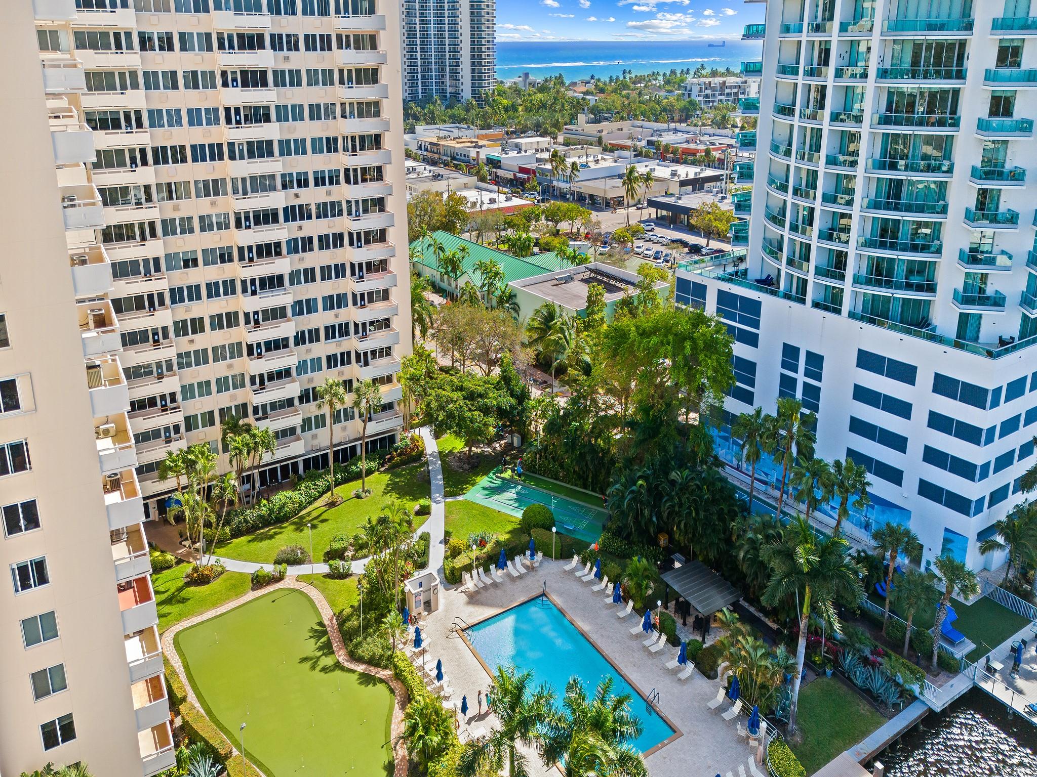 CORAL RIDGE TOWERS - Residential