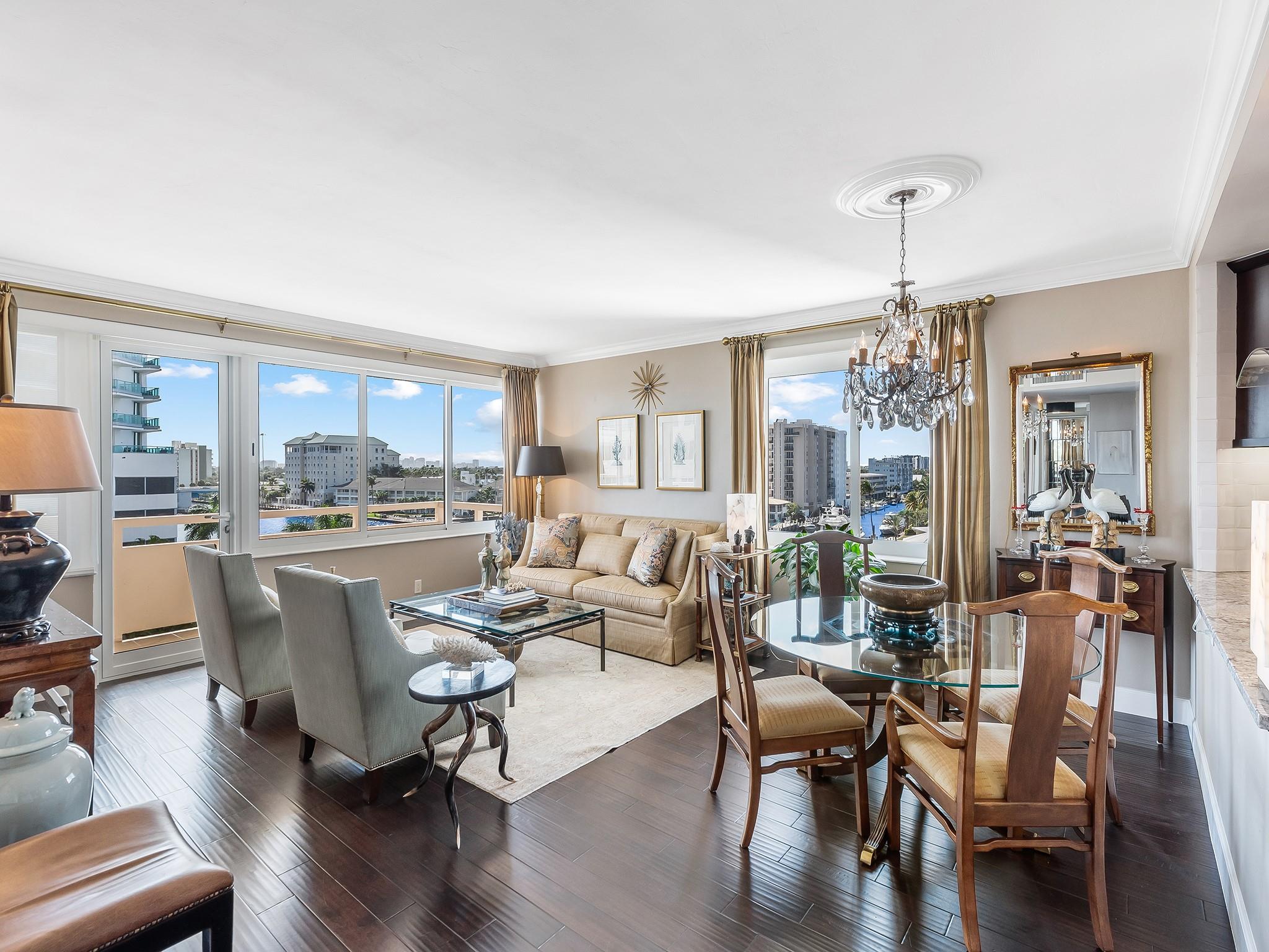 CORAL RIDGE TOWERS - Residential