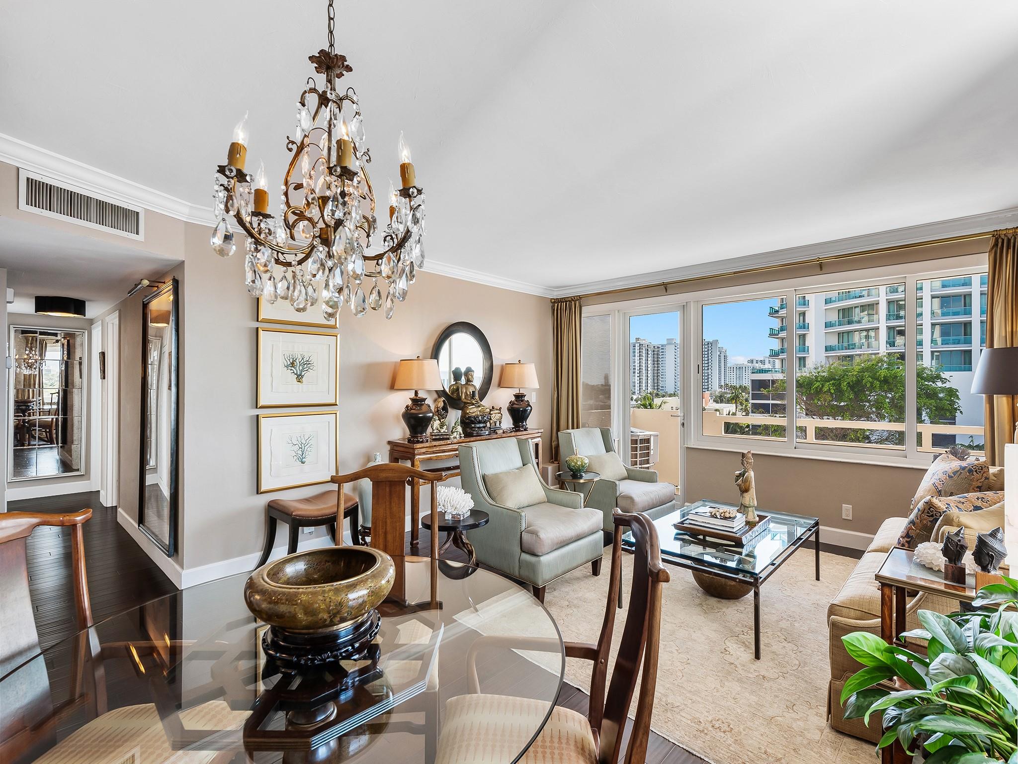 CORAL RIDGE TOWERS - Residential