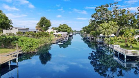 A home in Okeechobee