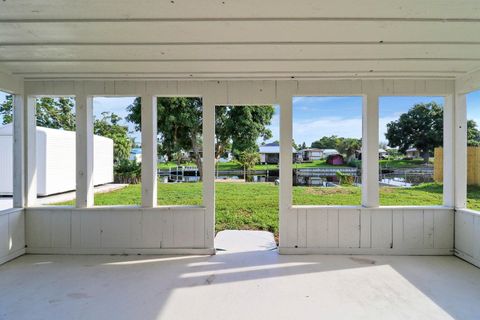 A home in Okeechobee