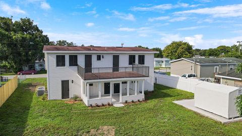 A home in Okeechobee