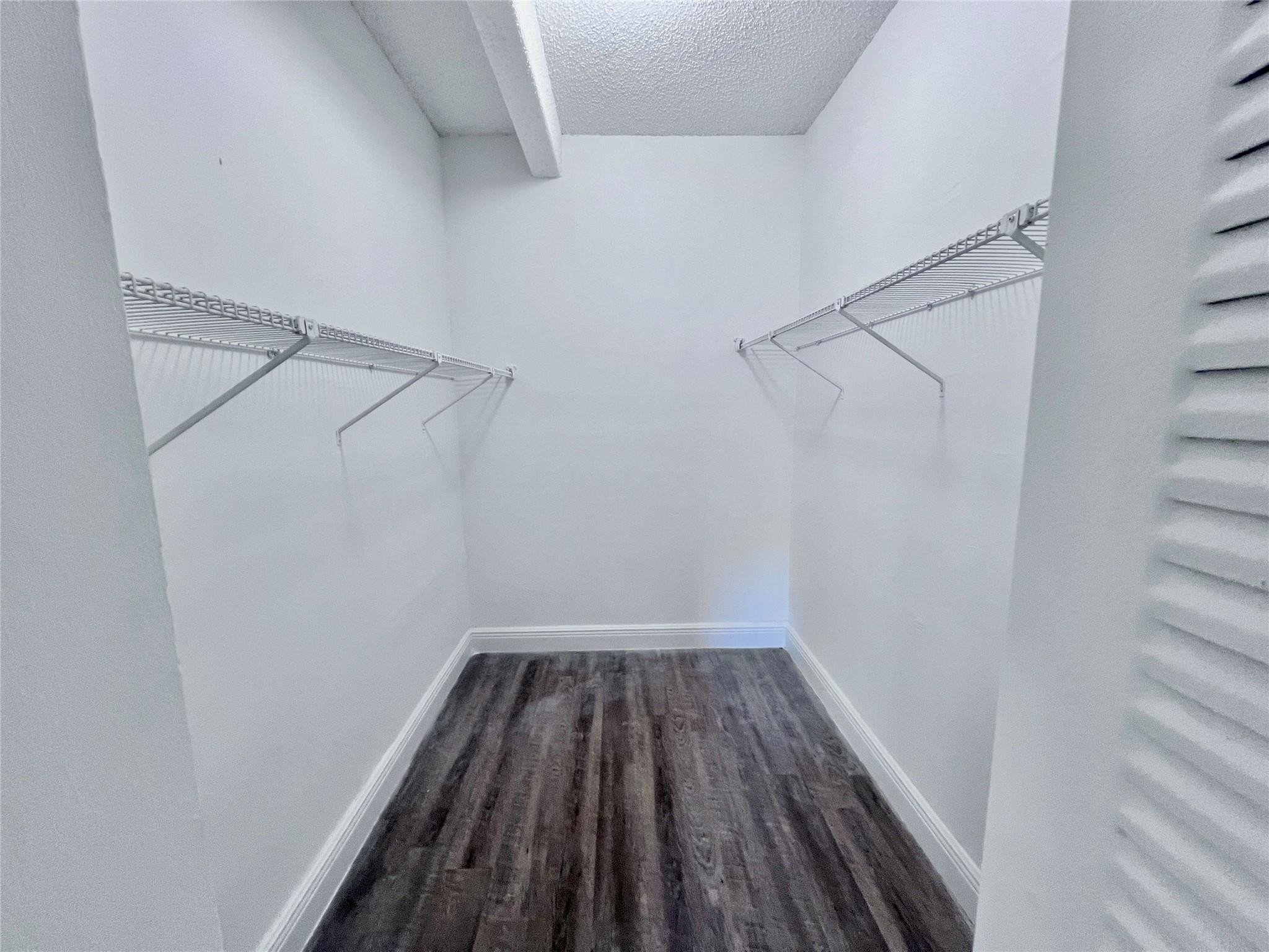 2500 Inverrary Club Apartments - Residential Lease