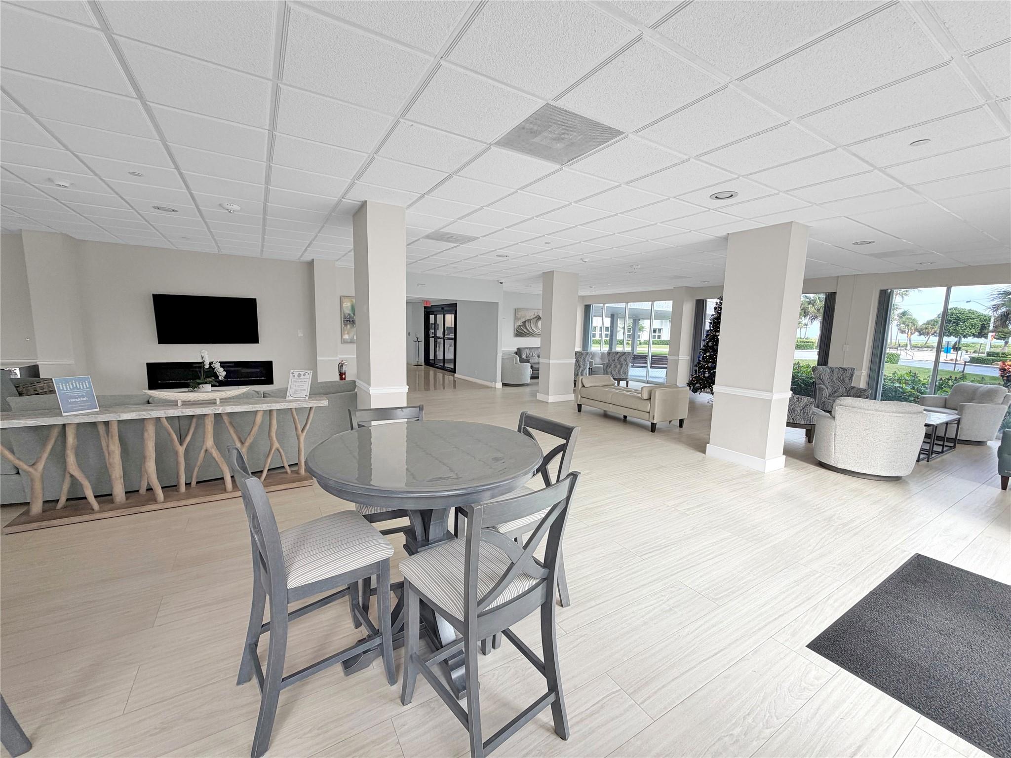 Parliament House Condo - Residential Lease