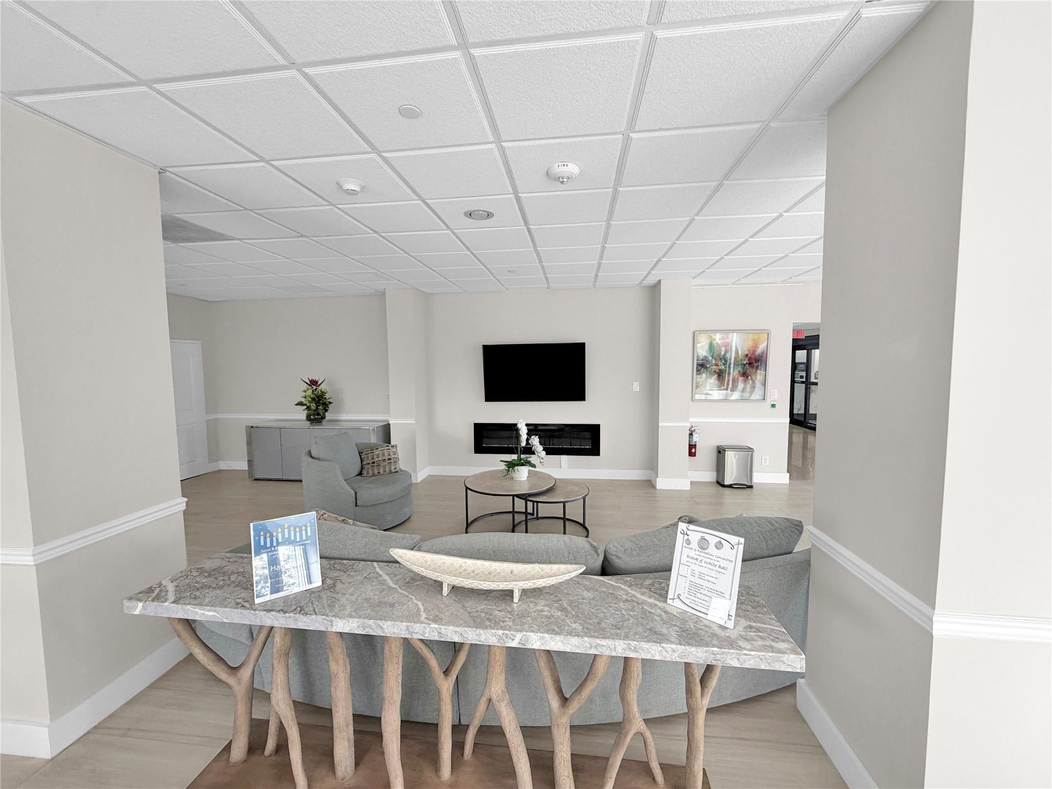 Parliament House Condo - Residential Lease