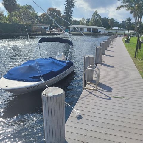 Tiny photo for 3000 NE 16th Avenue #D407, Oakland Park, FL 33334 (MLS # F10551181)