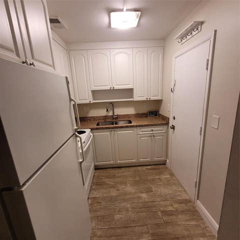 Tiny photo for 3000 NE 16th Avenue #D407, Oakland Park, FL 33334 (MLS # F10551181)