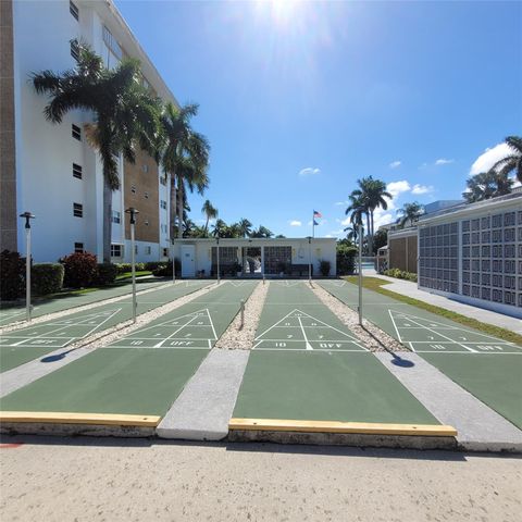 Tiny photo for 3000 NE 16th Avenue #D407, Oakland Park, FL 33334 (MLS # F10551181)