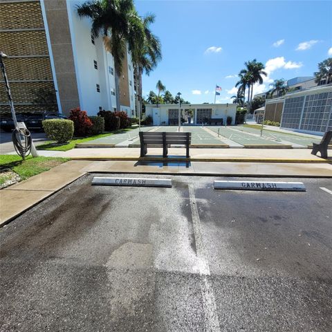 Tiny photo for 3000 NE 16th Avenue #D407, Oakland Park, FL 33334 (MLS # F10551181)