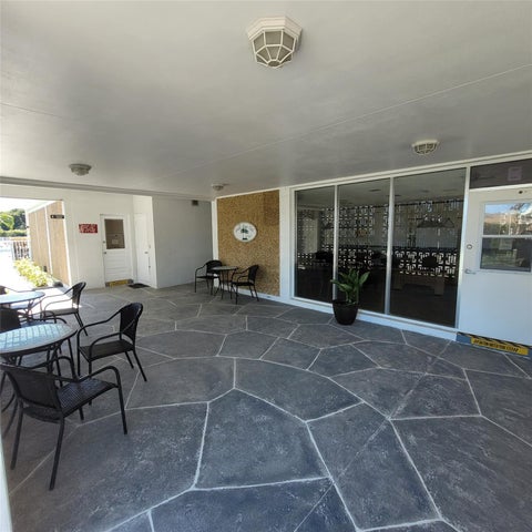 Tiny photo for 3000 NE 16th Avenue #D407, Oakland Park, FL 33334 (MLS # F10551181)