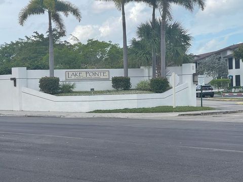 A home in Oakland Park