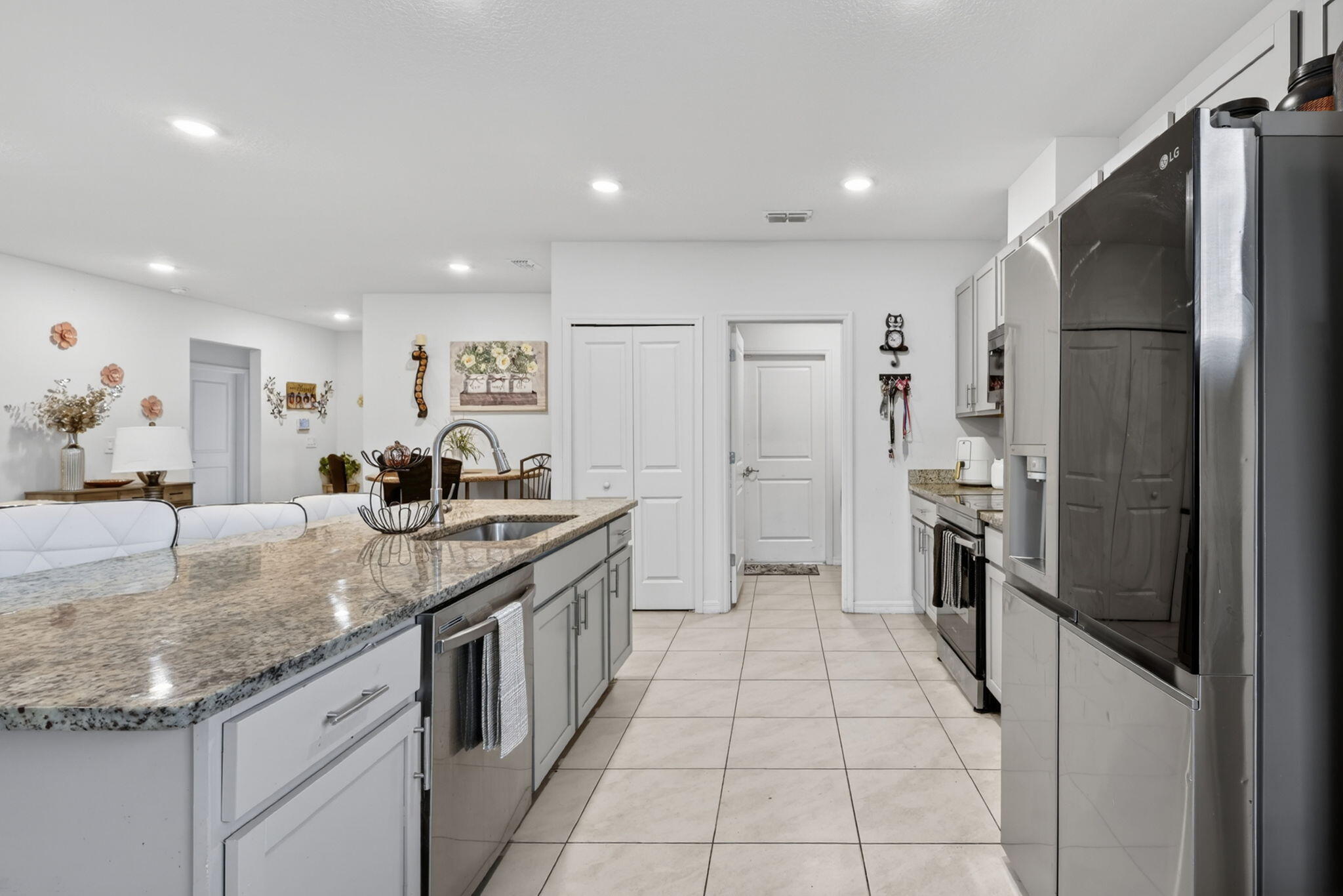 PORT ST LUCIE SECTION 27 - Residential