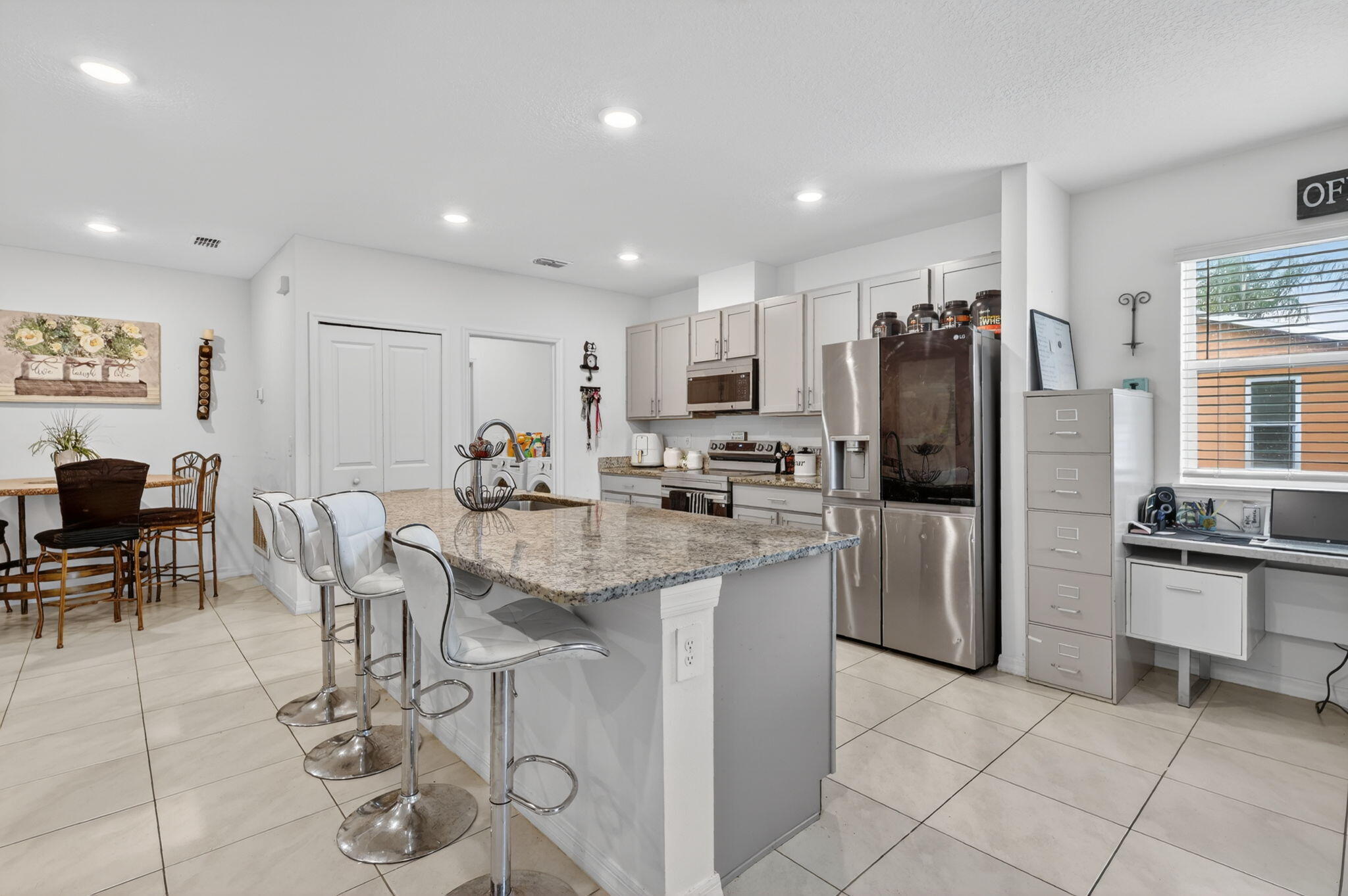 PORT ST LUCIE SECTION 27 - Residential