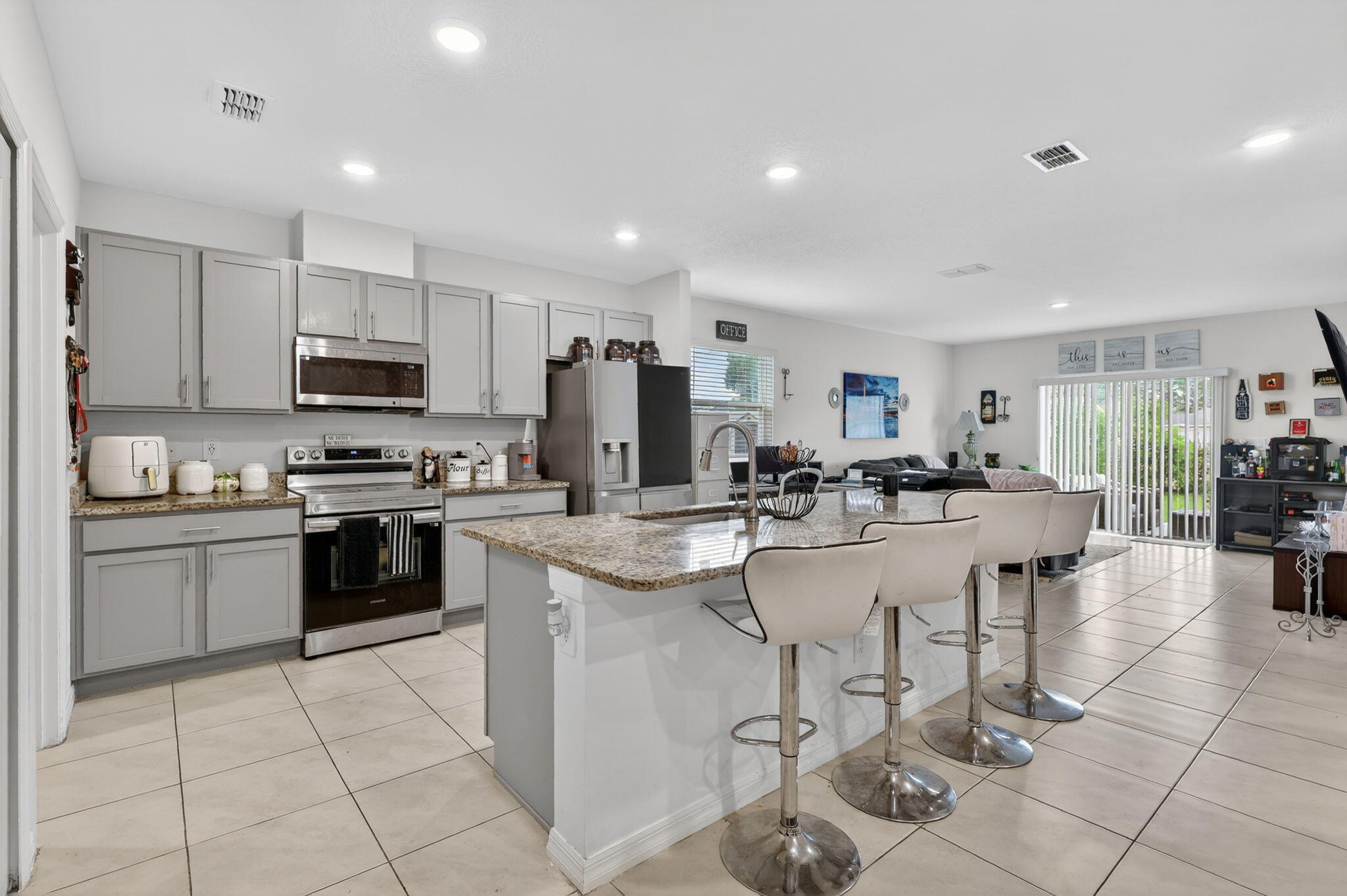 PORT ST LUCIE SECTION 27 - Residential