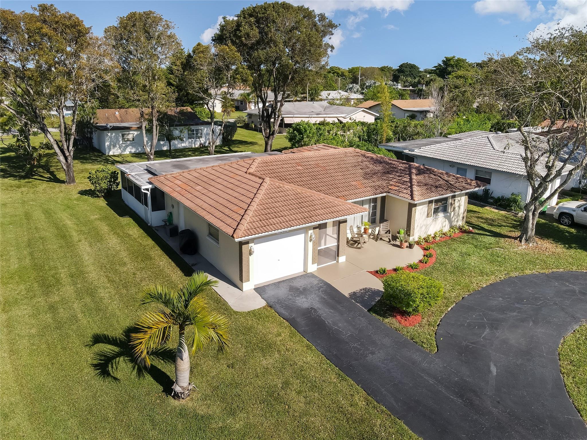 Westwood Commy 4 77-45 B - Residential