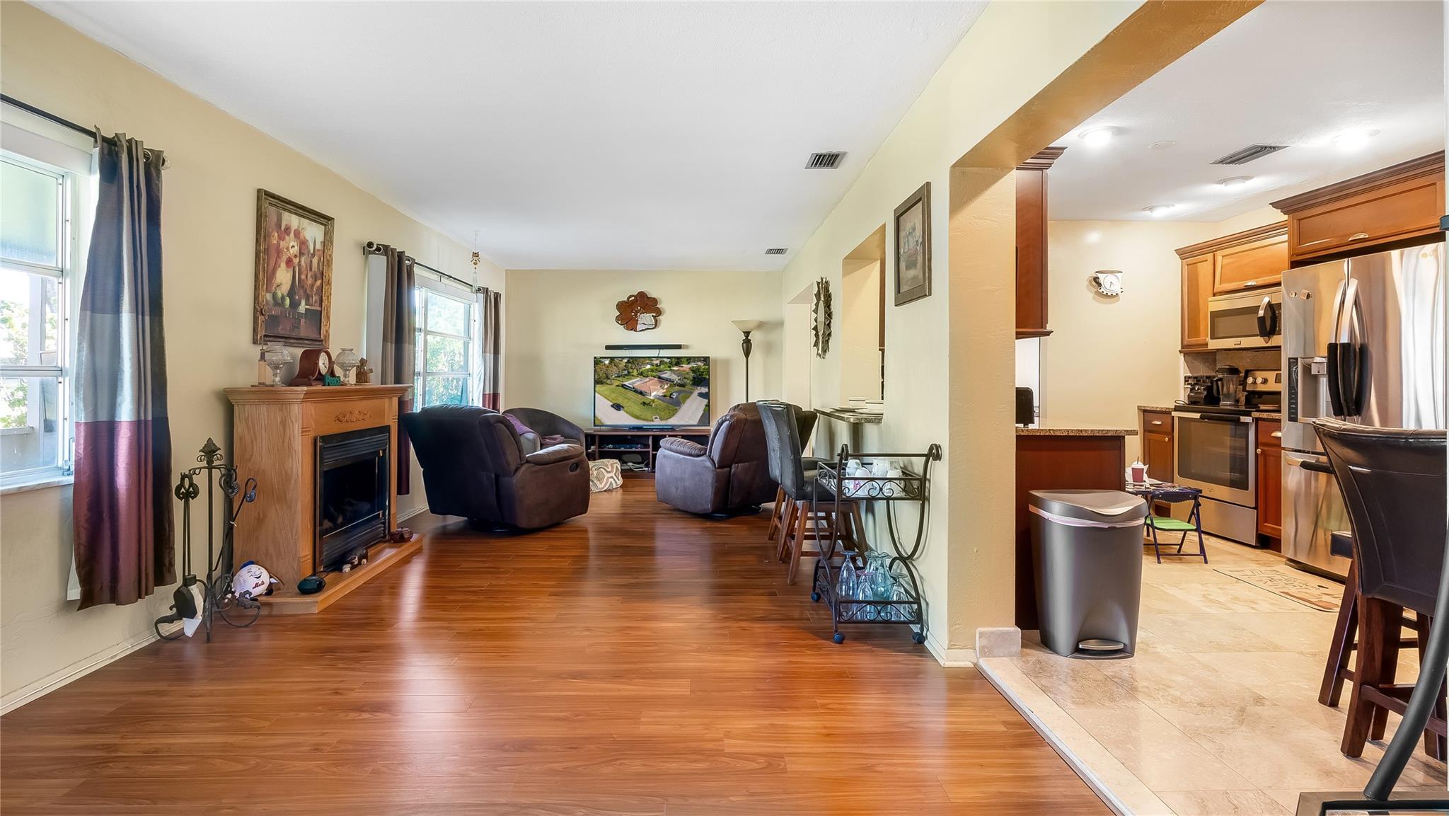 Westwood Commy 4 77-45 B - Residential