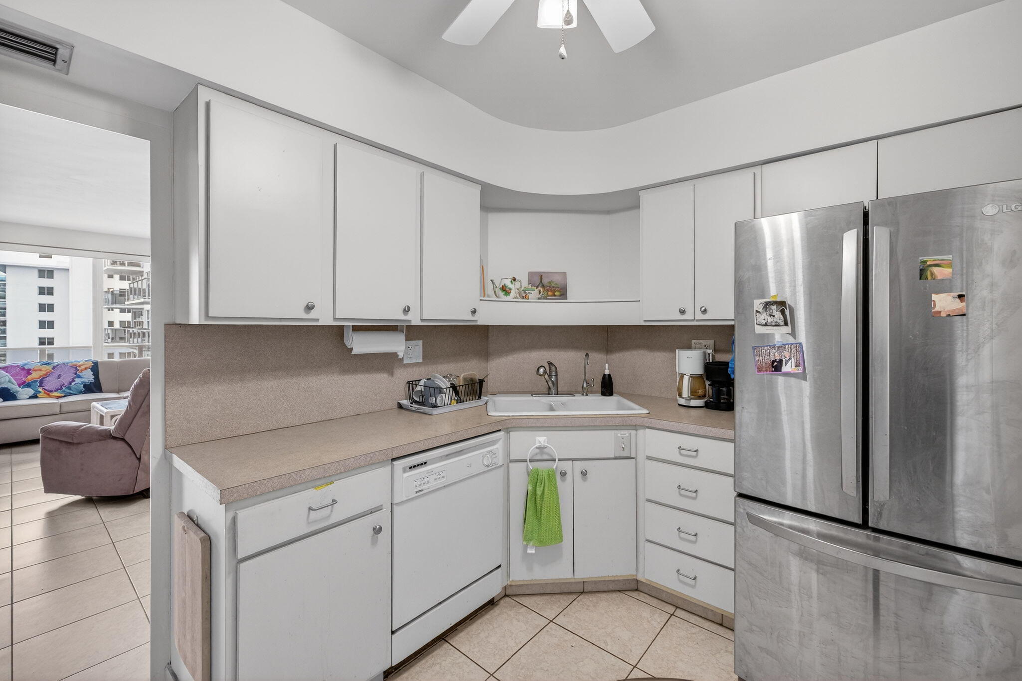 CORAL RIDGE TOWERS SOUTH CO-OP - Residential