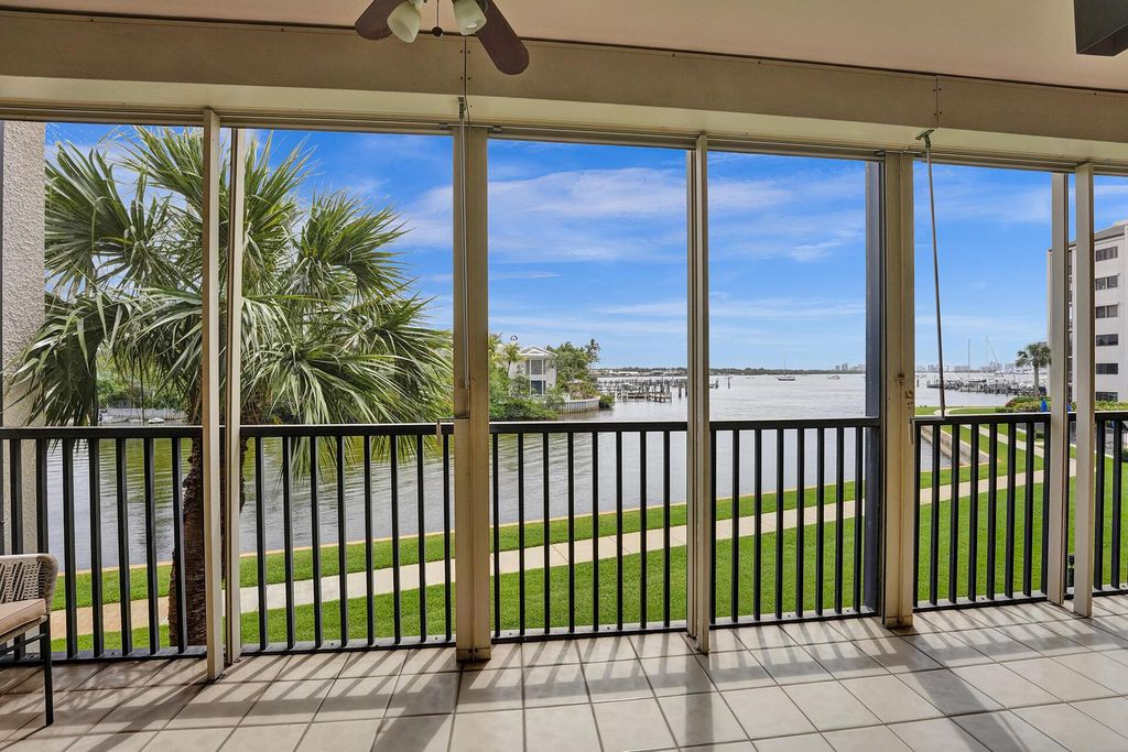 Photo of 11370 Twelve Oaks Way #213, North Palm Beach, FL 33408 (MLS # R10949582)
