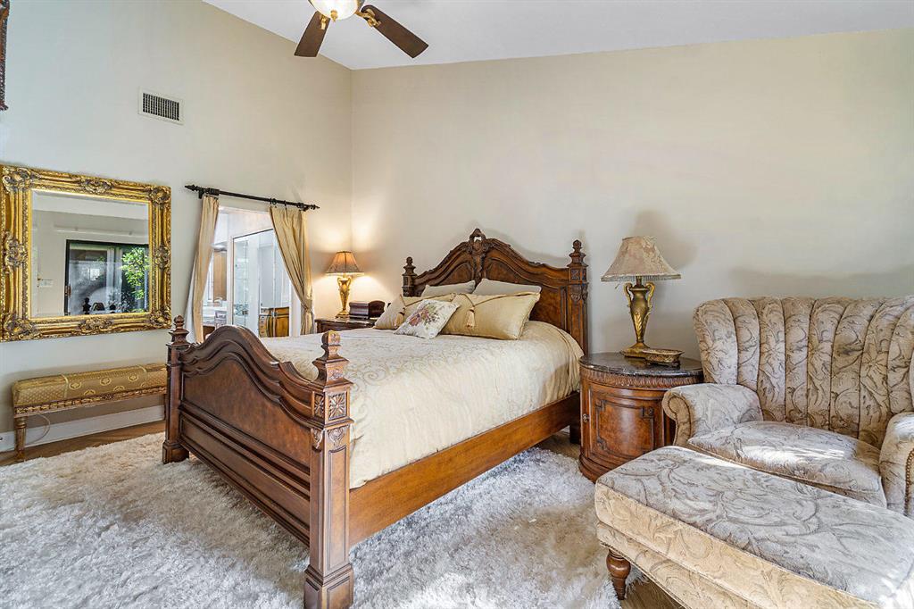 TOWN PLACE CLUB VILLAS - Residential