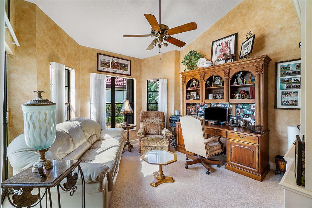 TOWN PLACE CLUB VILLAS - Residential