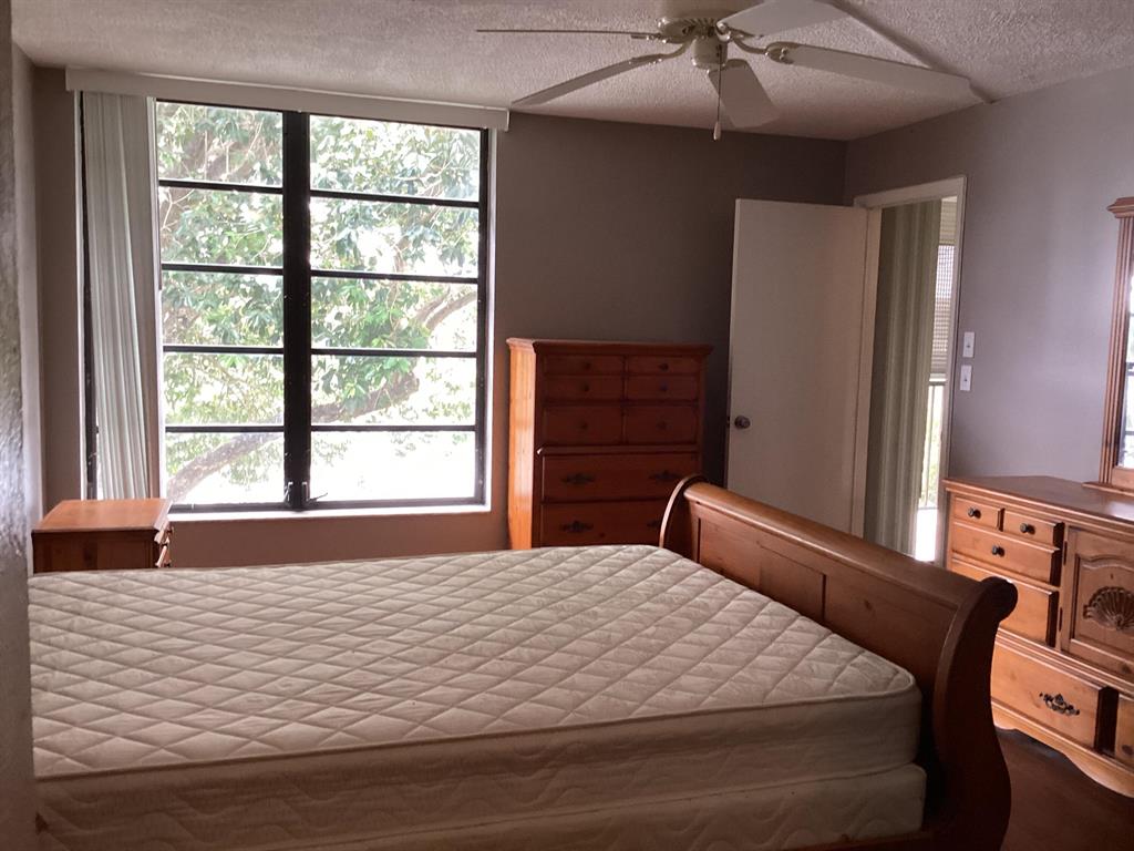 CORAL GATE - Residential