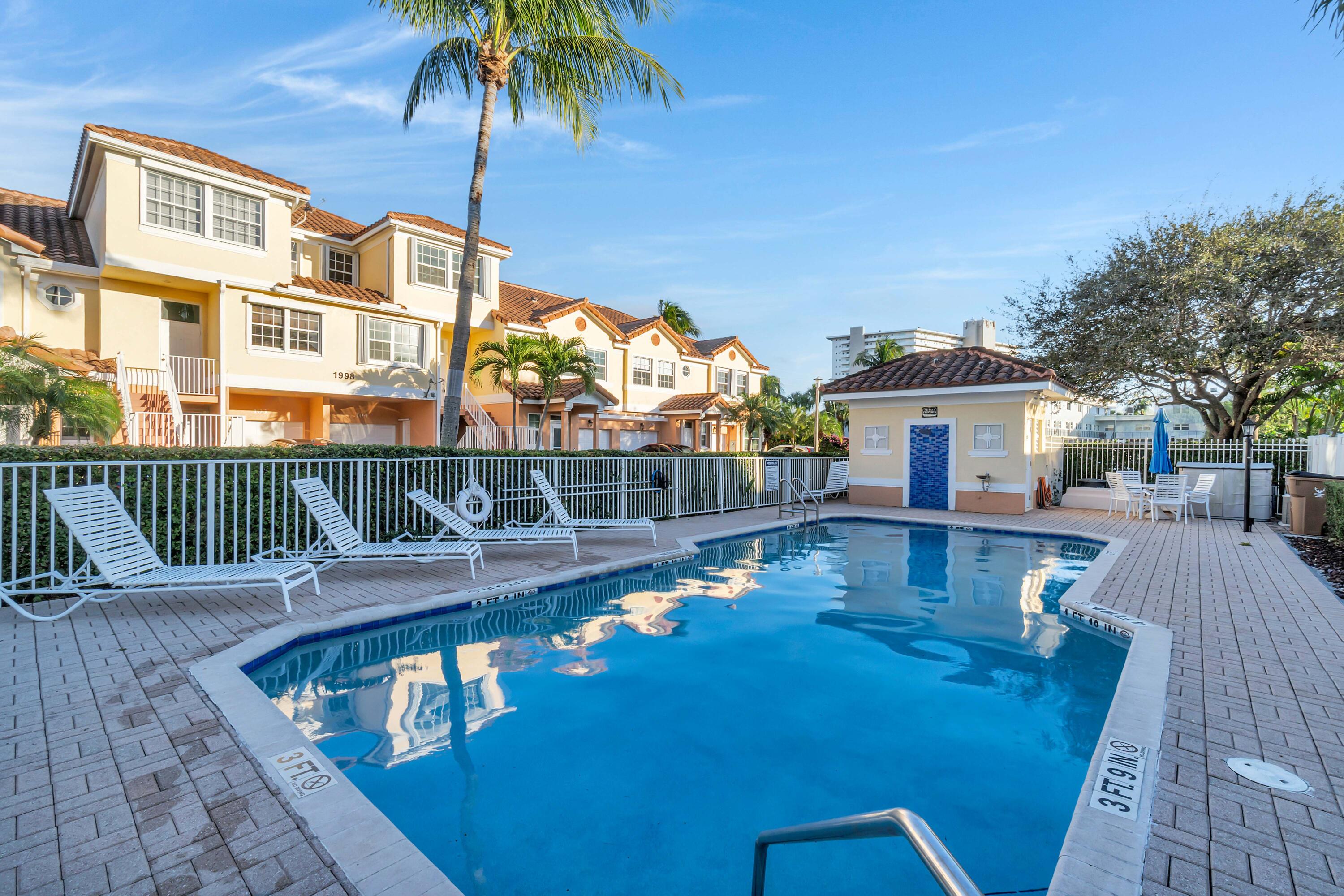 OCEAN VUE - Residential