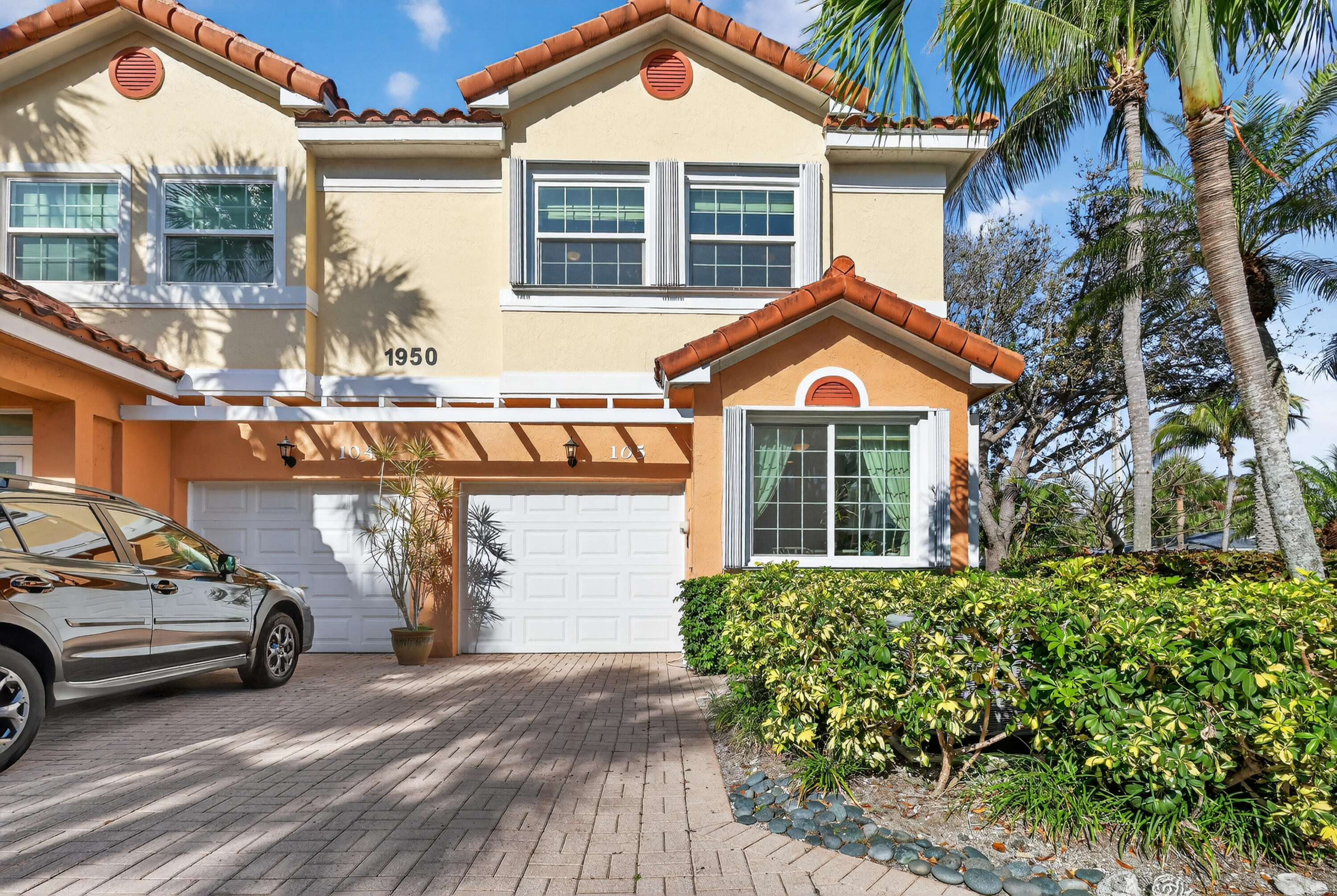 OCEAN VUE - Residential