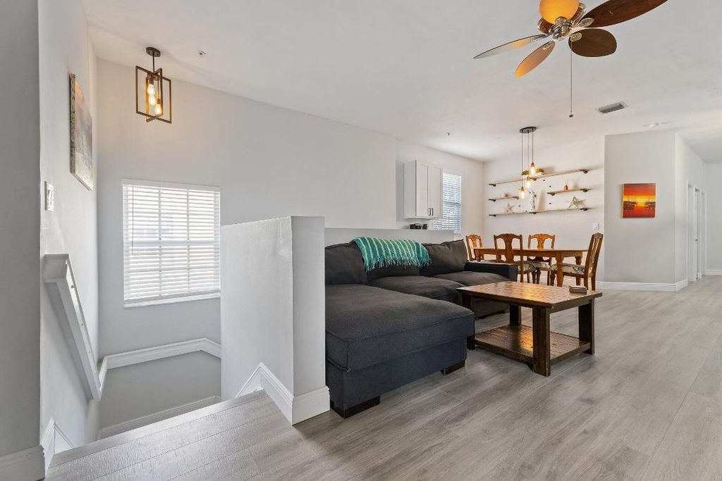 Photo of 113 Lighthouse Circle #H, Tequesta, FL 33469 (MLS # R11157105)